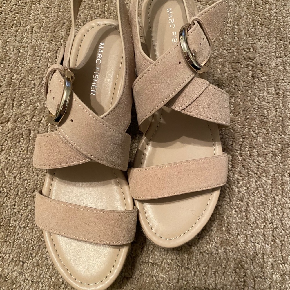 Marc Fisher Wedges